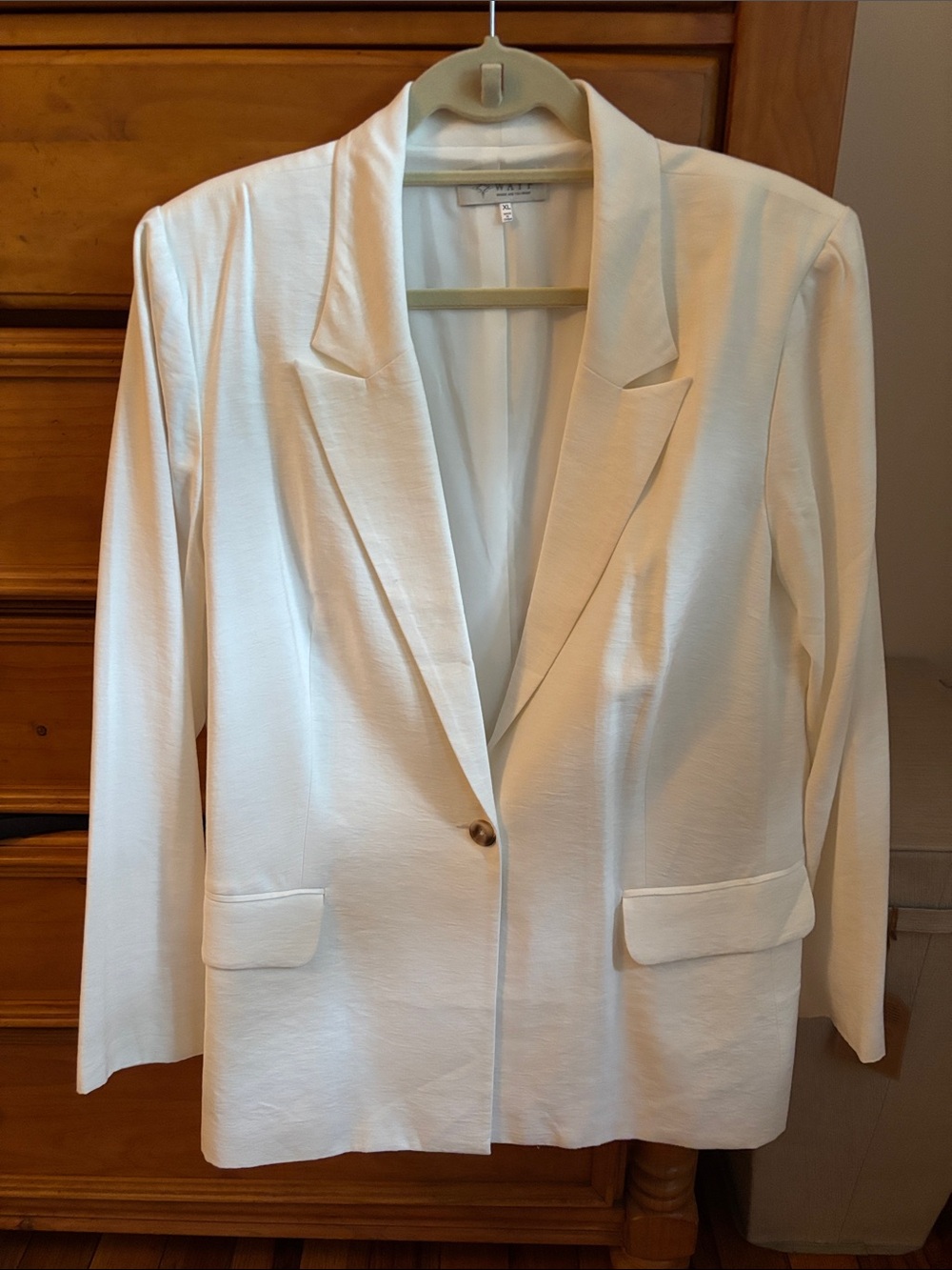 WAYF Cream Women’s Blazer